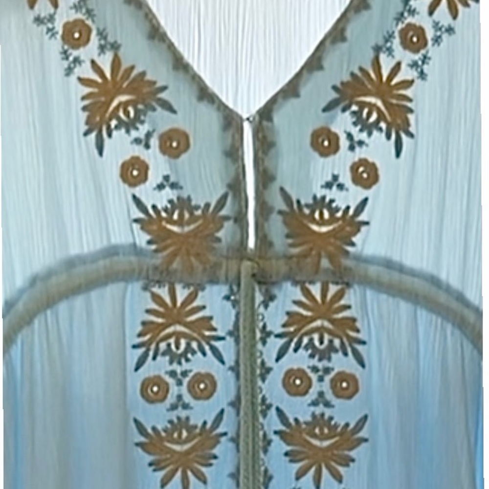 NEW!GORGEOUS! Boho casual embroidered, vintage style, Romantic Renaissance dress